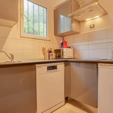 La Petite Maisonnette Au Calme Mentona